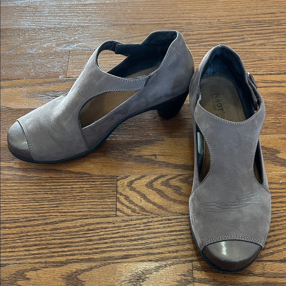 Naot Eden Mary Jane Shoes Women's 37 Taupe Nubuck Work Comfortable Heels